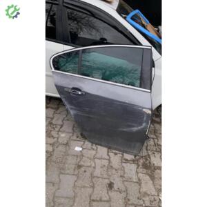 Opel İnsignia A Çıkma Sağ Arka Kapı