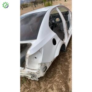 Chevrolet Aveo T300 Sedan Sağ Arka Çamurluk Sacı Beyaz Renk