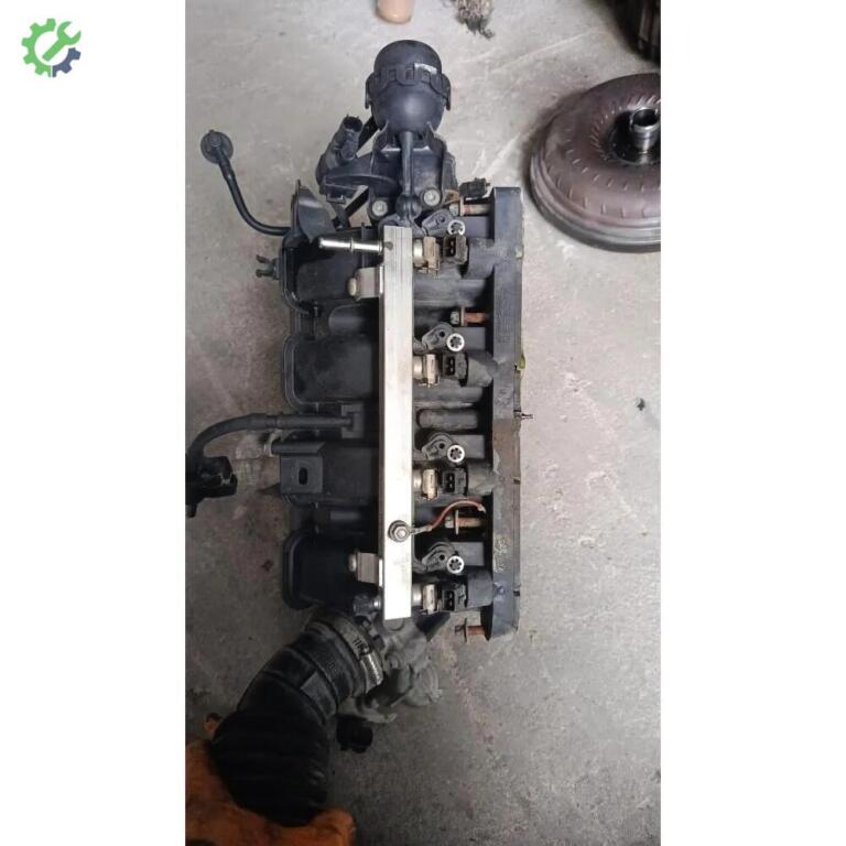 Opel Corsa Enjektör çıkma parça