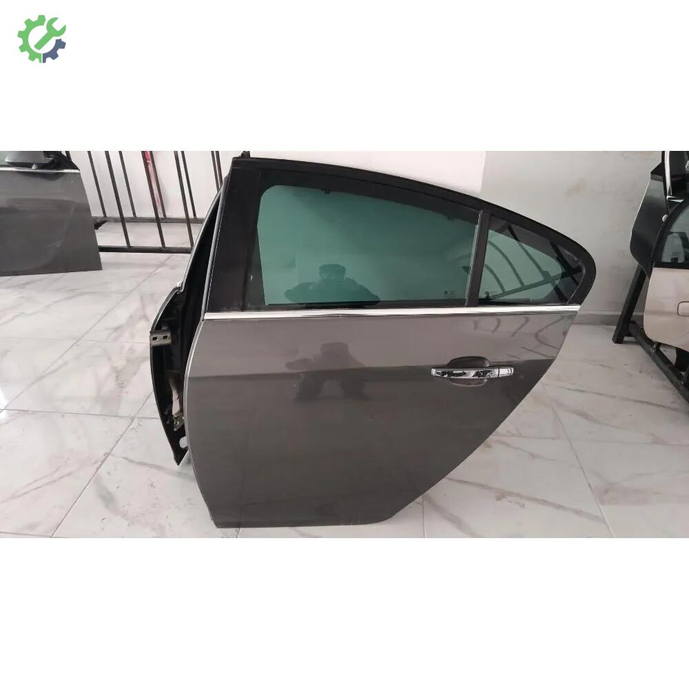 Opel Insignia çıkma parça