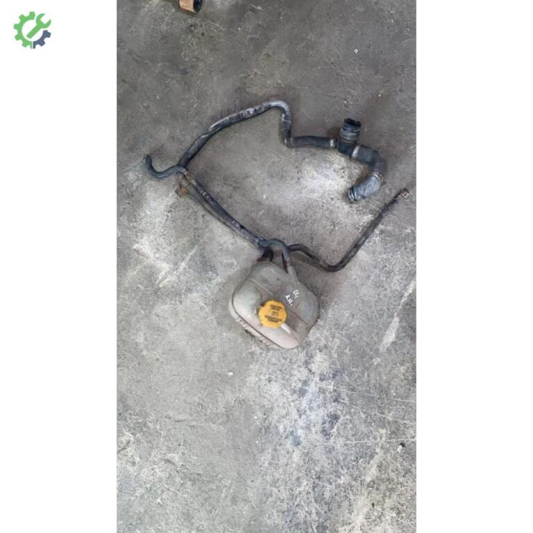 Opel Astra Yedek Su Deposu çıkma parça