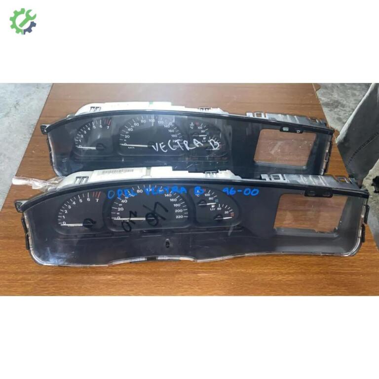Opel Vectra Gösterge Paneli çıkma parça