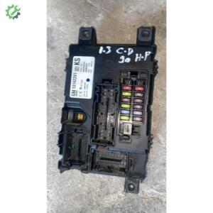 Opel Corsa D İç Sigorta Kutusu BCM Beyni 13142241 kS