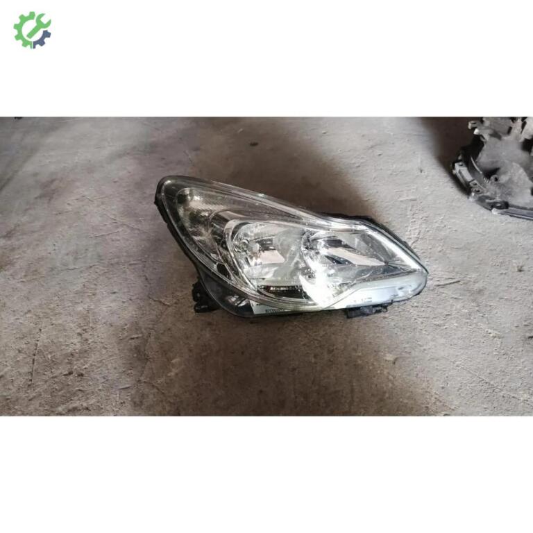 Opel Corsa Far çıkma parça