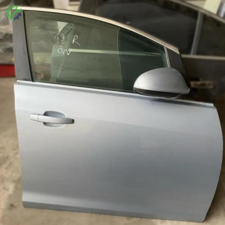 Opel Astra Sağ Ön Kapı çıkma parça