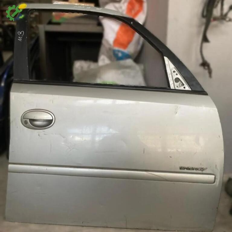 Opel Meriva Sağ Ön Kapı çıkma parça