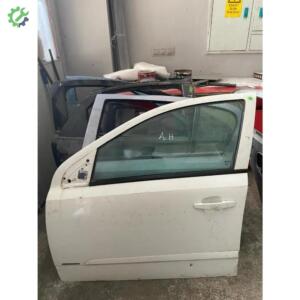 Opel Astra H Çıkma Sol Ön Kapı