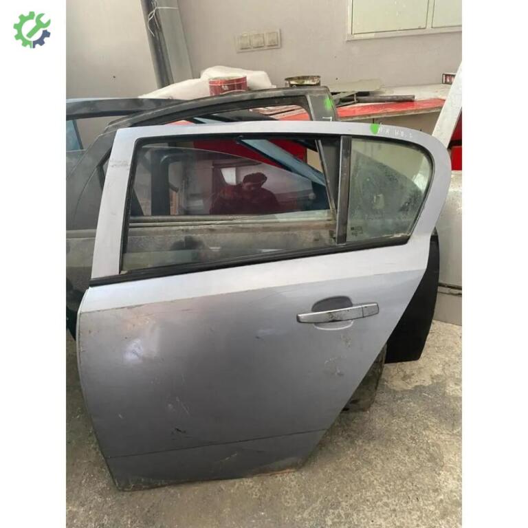 Opel Astra Sol Arka Kapı çıkma parça