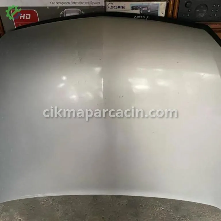 Opel Corsa Kaput çıkma parça