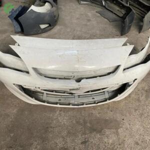 Opel Astra J Makyajlı Çıkma Ön Tampon