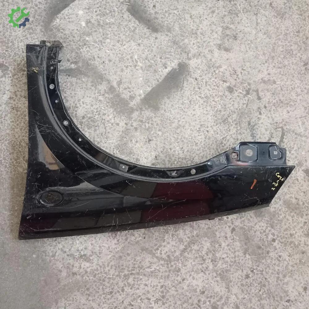 Opel Corsa Çamurluk çıkma parça