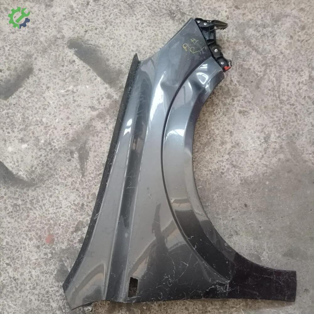 Opel Astra Sağ Ön Çamurluk çıkma parça