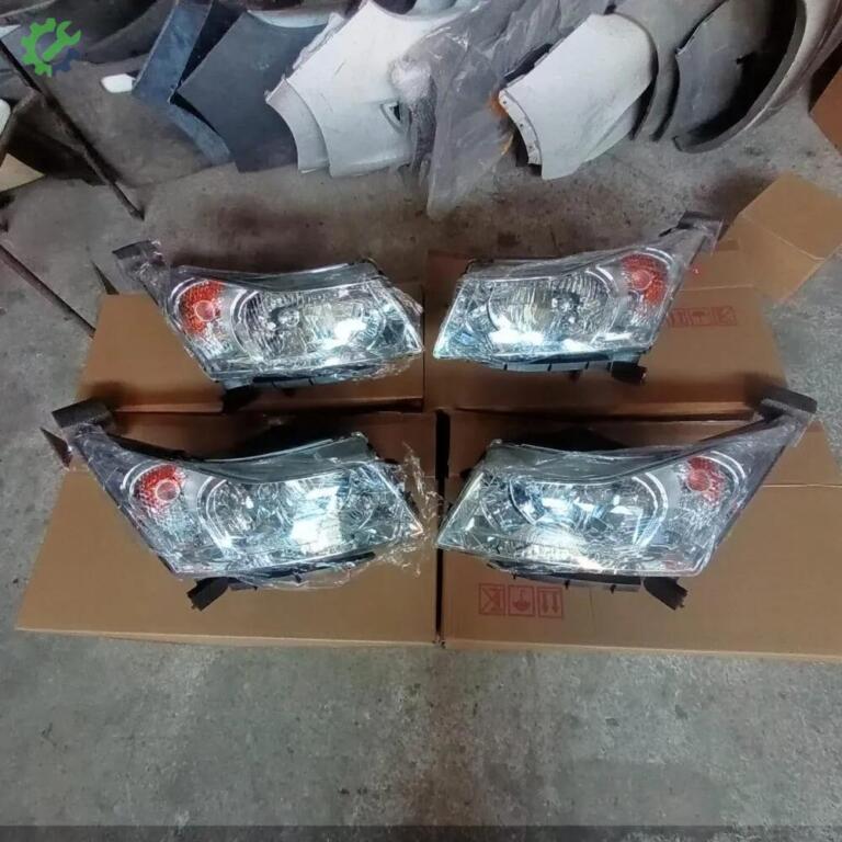 Chevrolet Cruze Ön Far çıkma parça