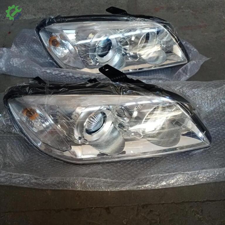 Chevrolet Captiva Sağ Ön Far çıkma parça