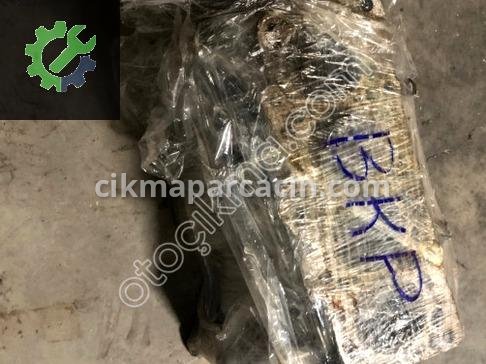 Volkswagen Passat Blok çıkma parça