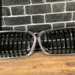 BMW 1 Serisi F20 LCI Krom Siyah Panjur 51137371685