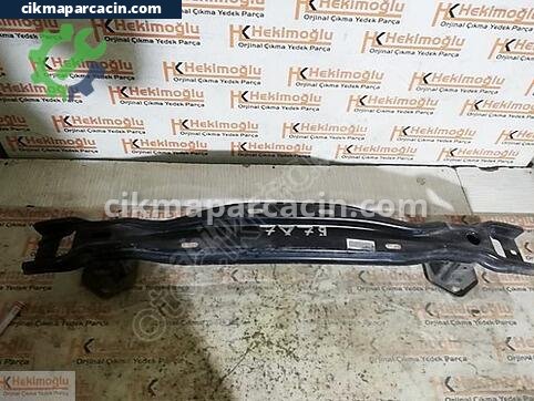 BMW 3 Serisi Arka Tampon Demiri çıkma parça