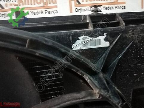 BMW 3 Serisi 8641946 çıkma parça