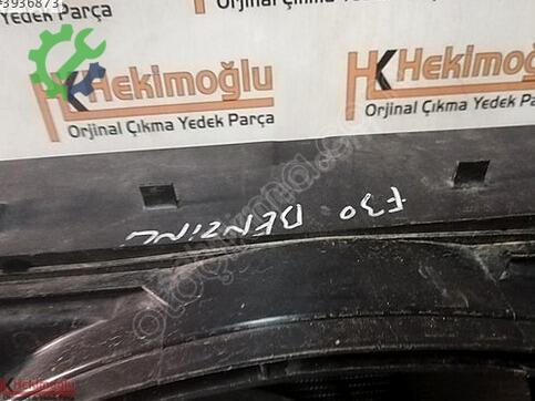 BMW 3 Serisi 8641946 çıkma parça