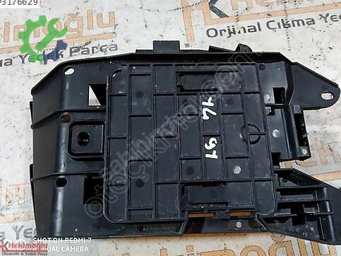 BMW 3 Serisi 7614585 çıkma parça