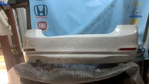 BMW 3 Serisi Arka Tampon çıkma parça