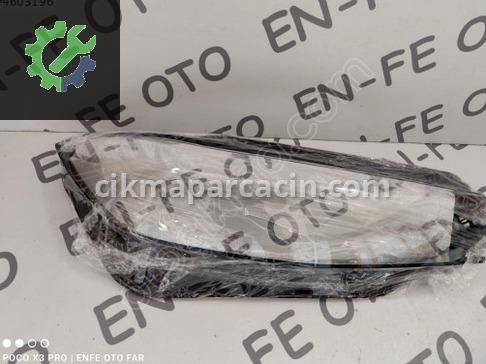 BMW 3 Serisi Far Camı çıkma parça
