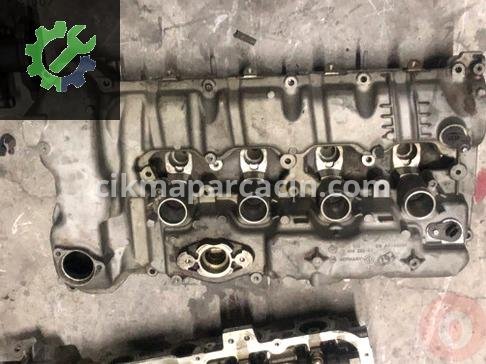 BMW 7 Serisi Silindir Kapak çıkma parça