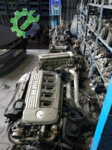 BMW 5.28 motor otomatik şanzıman tesisatı ve beyinleri üzerinde
