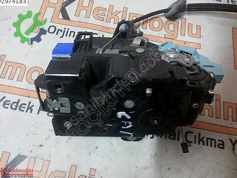 BMW 2 Serisi 026662 çıkma parça