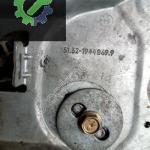BMW E34 ÇIKMA ÖN SOL CAM KRİKOSU 1944069