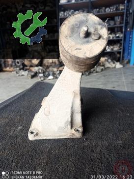 BMW 5 Serisi Motor Braketi 1 135 948 çıkma parça