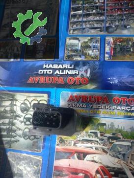 BMW 3 Serisi Kapı Kilidi 406 208/2/1 çıkma parça