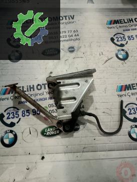 BMW 3 Serisi Motor Takozu & Kulağı 1092974 çıkma parça