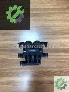BMW E39 ÇIKMA KALORİFER MUSLUĞU 8374995 1147412137