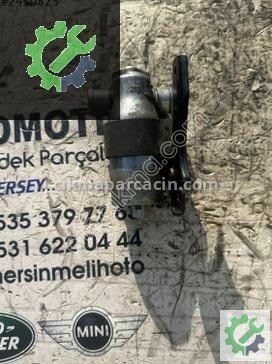 BMW 5 Serisi Karbüratör 1744713 çıkma parça