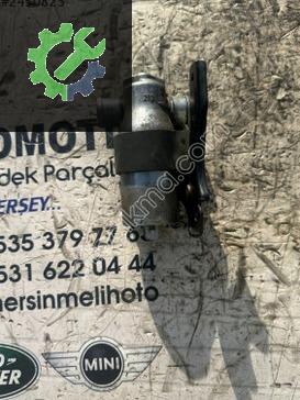 BMW 5 Serisi Karbüratör 1744713 çıkma parça