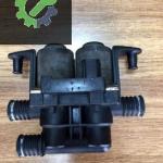 BMW E39 E53 ÇIKMA KALORİFER MUSLUĞU 8374995 1147412137