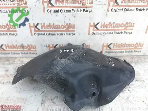BMW 8 Serisi Çamurluk çıkma parça