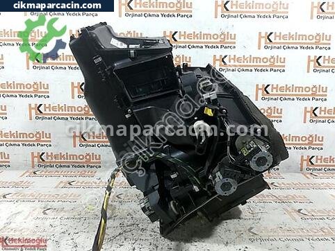 BMW 8 Serisi Kalorifer çıkma parça