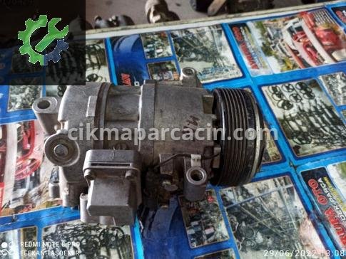 BMW 3 Serisi Klima Kompresörü çıkma parça