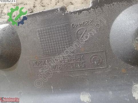 BMW 3 Serisi 51718209755 çıkma parça