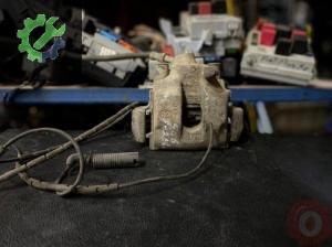 BMW e46 sağ arka fren merkezi Çıkma orijinal hatasız