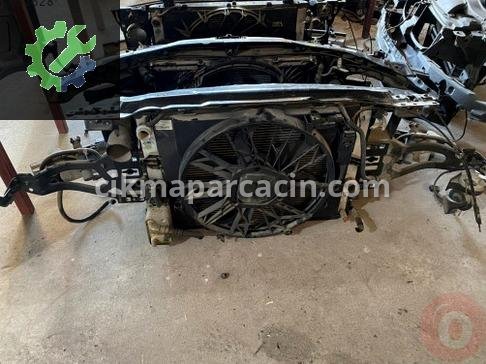 BMW 5 Serisi Radyatör Seti 17117787440 çıkma parça