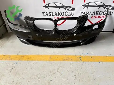 BMW 5 Serisi Ön Tampon çıkma parça
