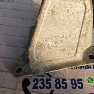 BMW 7 Serisi Motor Takozu & Kulağı 6754616 çıkma parça