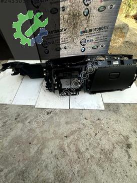 BMW X1 Komple Torpido çıkma parça
