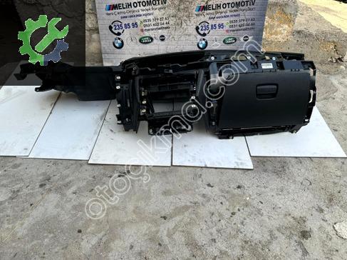 BMW X1 Komple Torpido çıkma parça