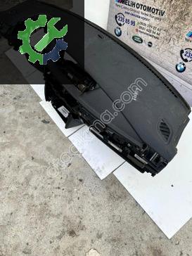 BMW X1 Komple Torpido çıkma parça