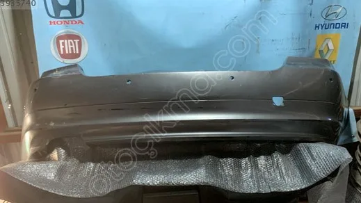 BMW 3 Serisi Arka Tampon çıkma parça