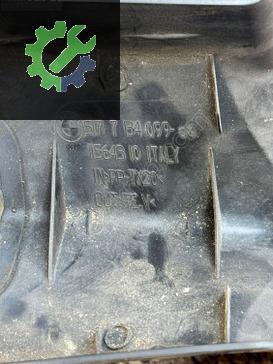 BMW 3 Serisi Bakalit 7134099 çıkma parça